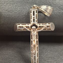 925 Silver Cross.