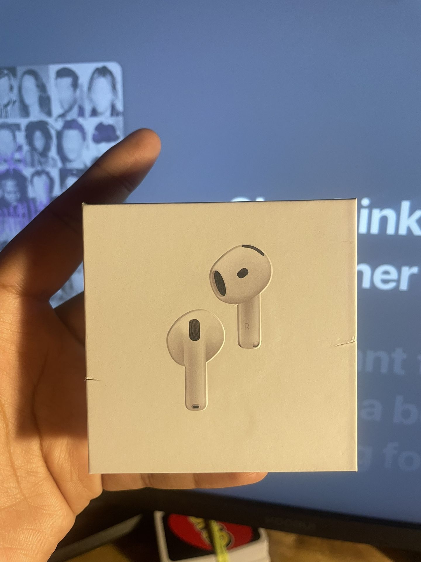 AirPods 4