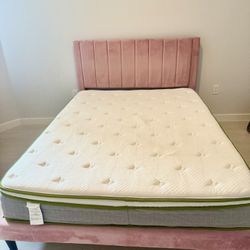 Queen Size Mattress With A Bed Frame 