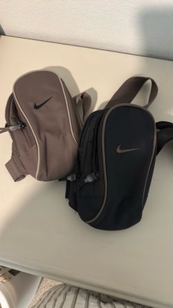 Nike sportswear crossbody