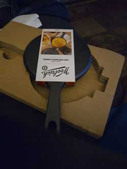 Cast iron waffle maker sheep shape