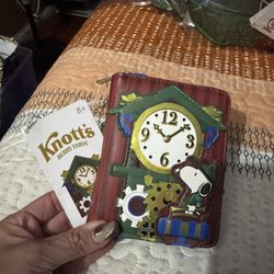 Loungefly Knott's Berry Farm, Peanuts Camp Snoopy Wallet, New With Tags, Makes A Great Gift 🎁 