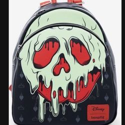 Disney LOUNGEFLY SNOW WHITE  “GLOW IN THE DARK” ! Poison ☠️ 🍏Apple  ( Price Is Firm) More Snow White In Profile 😎 NWT