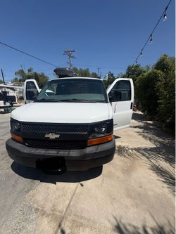 Chevy express van 2500