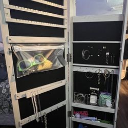 Jewelry Box With Mirror