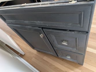 30 inch Bathroom vanity