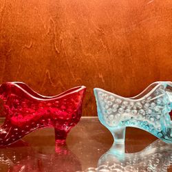 Antique Darling Hobb Nail Glass Shoes
