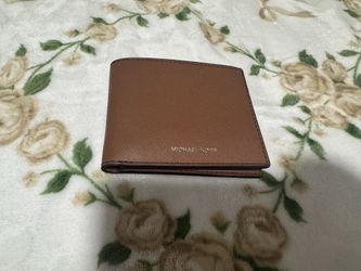 Micheal Kors wallet