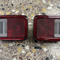 OEM 2007-17 Jeep Wrangler Jk Tail Light Set