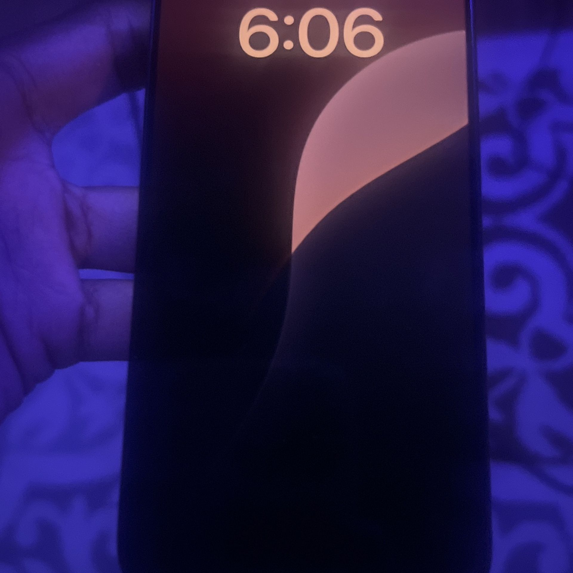iPhone 16 Pro SIM UNLOCK