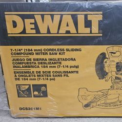 Dewalt 20V Max Compound Miter Saw 7 1/4"