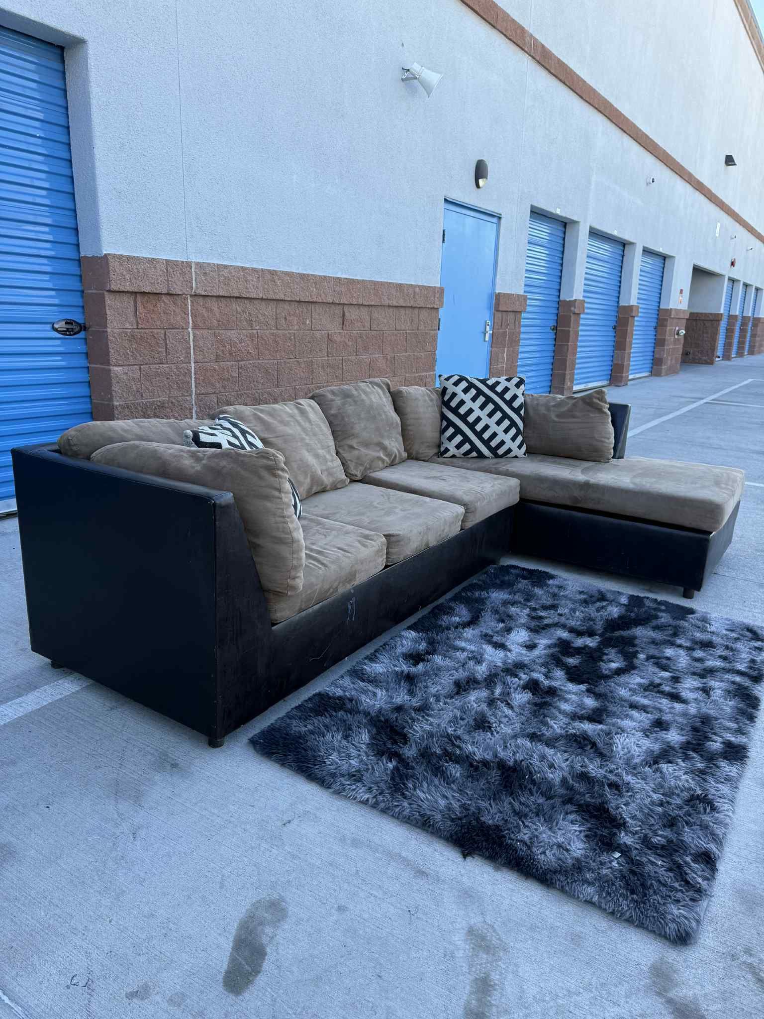 Couch Sectional Dark Brown