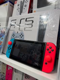 NINTENDO SWITCH