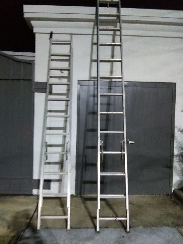28ft & 20ft Extension Ladders