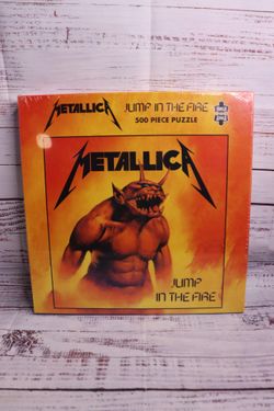 Metallica Jump in the Fire (500 Piece Jigsaw Puzzle)