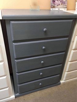 Five drawers dresser