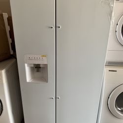 New Kenmore Refrigerator 