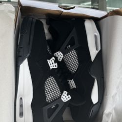 Jordan 4 White Thunder