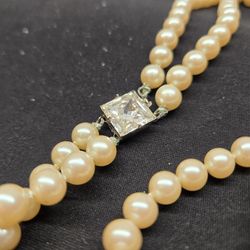 Vintage Faux Pearl Double Stranded Necklace