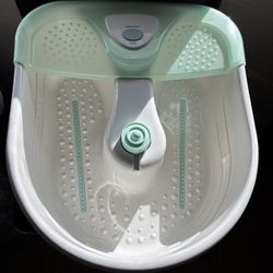 Conair Foot Spa with Massaging Bubbles & Heat
