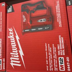Milwaukee new Crown Stapler M12