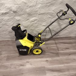 RYOBI Snowblower