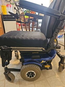 Electric Wheel chair J6