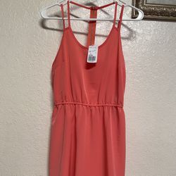 Brand New Dresses 