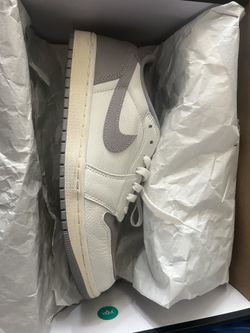 Jordan 1 OG Low Atmosphere Grey Size 11