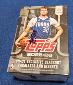 Factory Sealed 2025/26 Topps Basketball Target Exclusive Blaster Box