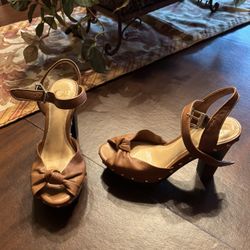 Tan Gianni Bini High Heel Sandals - Size 6