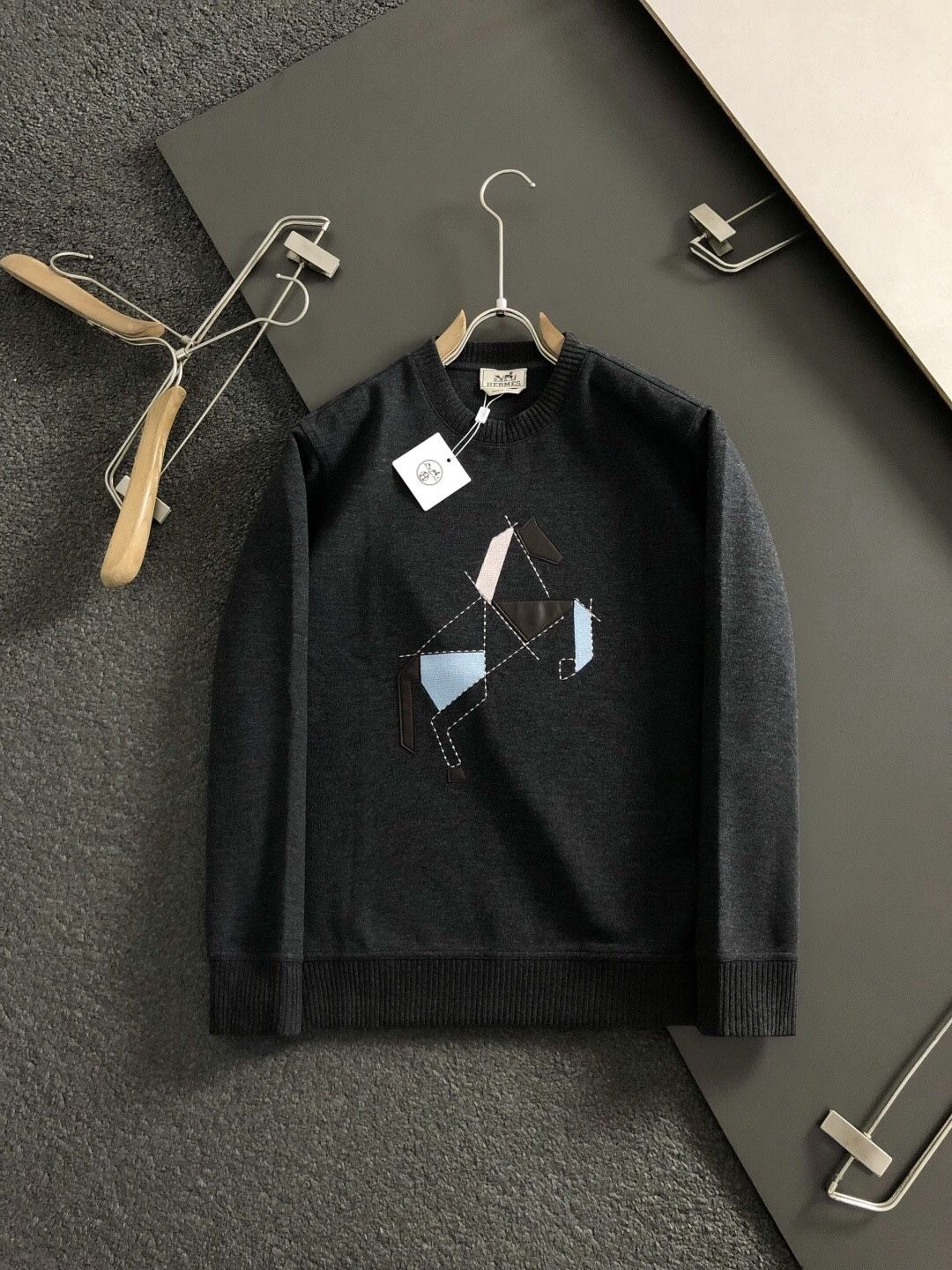 Hermes Men’s Sweater 2025 New