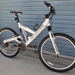 CANNONDALE MOUNTAIN BIKE FULL SUSPENSION 21 SPEEDS TIRE 26 