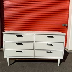 Solid Wood Dressing Cabinet