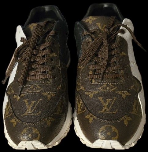 Louis Vuitton Mens Run Away Sneakers