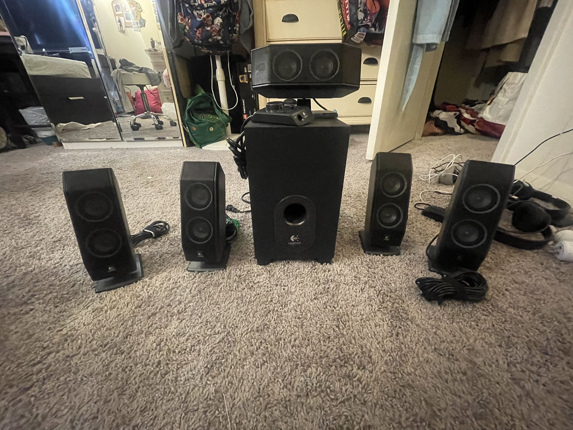 Logitech X-540 5.1 Surround Sound Speaker System