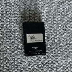 Creed Aventus Eau de Parfum – 100ml / 3.3oz – Authentic Luxury Men’s Fragrance