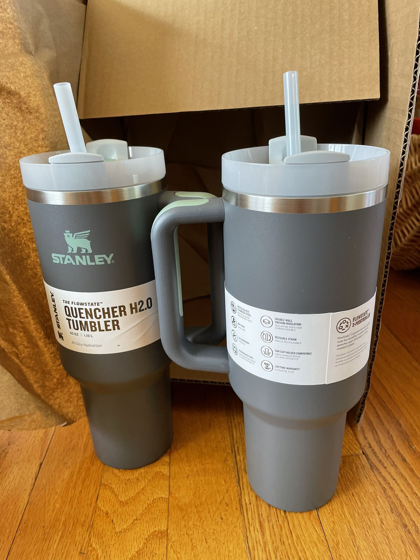 30 oz Fog Blue Grey Stanley Flowstate Quencher H2.0 Tumbler for Sale in  Peoria, AZ - OfferUp
