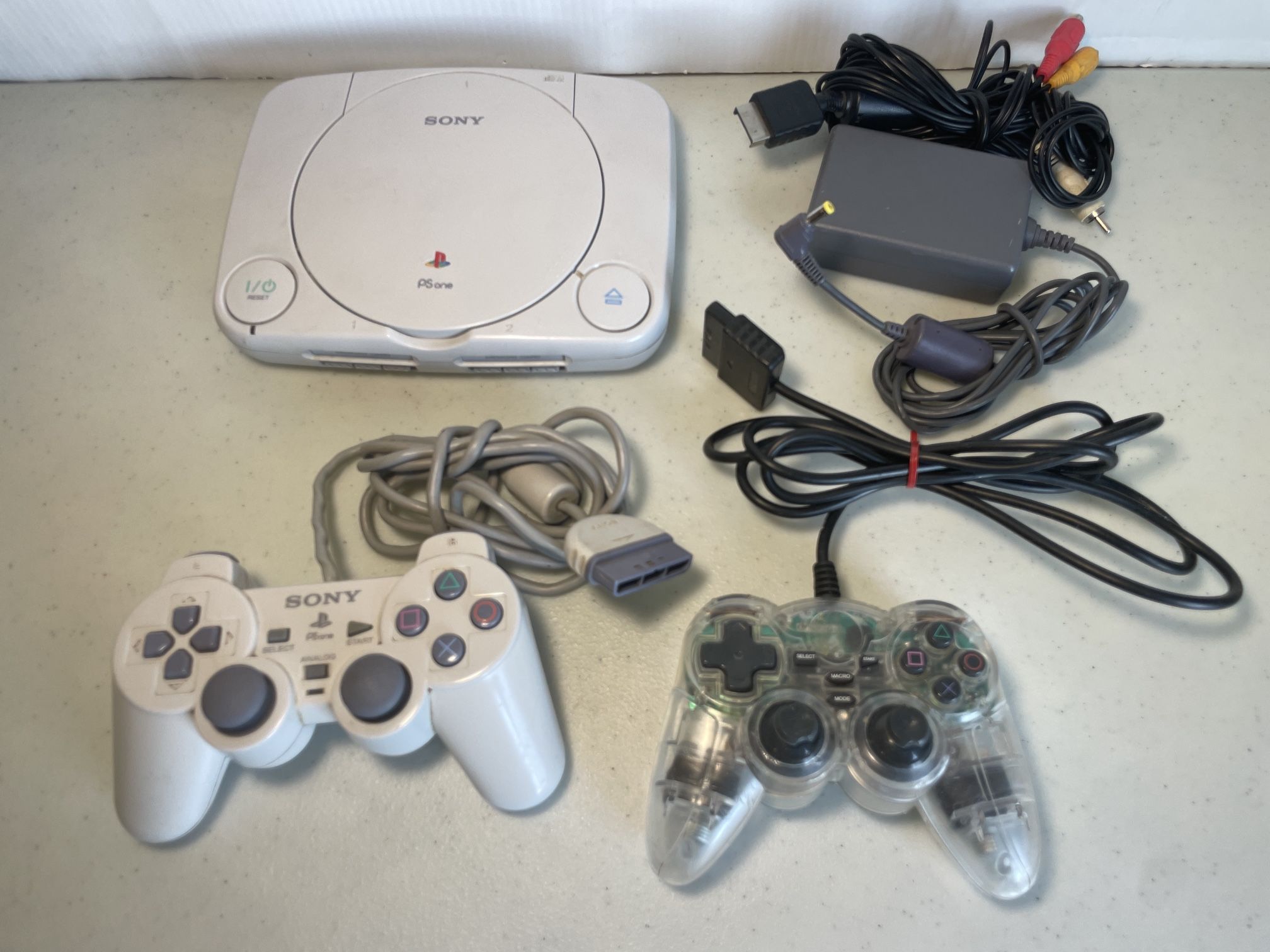 White PS1 Slim With 2 Controllers For Parts/repair
