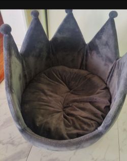 Small dog / cat bed