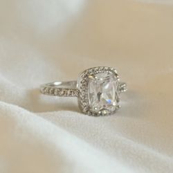 NEW! Silver Ring Size 7