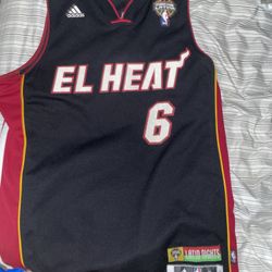 LeBron James El Heat Jersey 