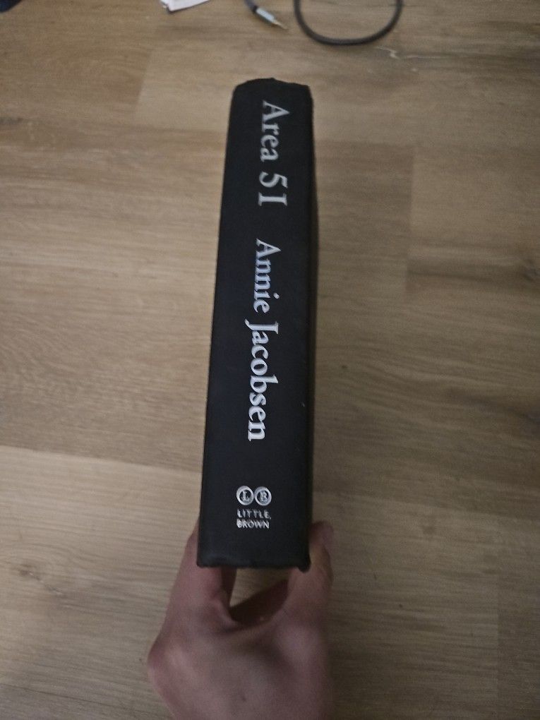 Area 51 - Book