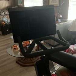 Peloton 