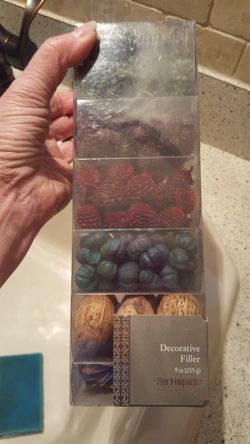 Pier I vase filler. New