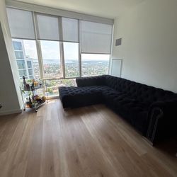 VELVET BLACK COUCH FOR SALE SITS OVER 6 people