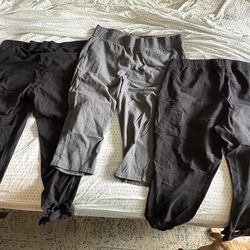 Torrid Capri Leggings - Size 3