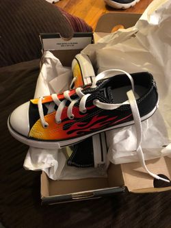 Converse size 2.5 kids
