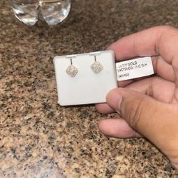 Diamond earrings