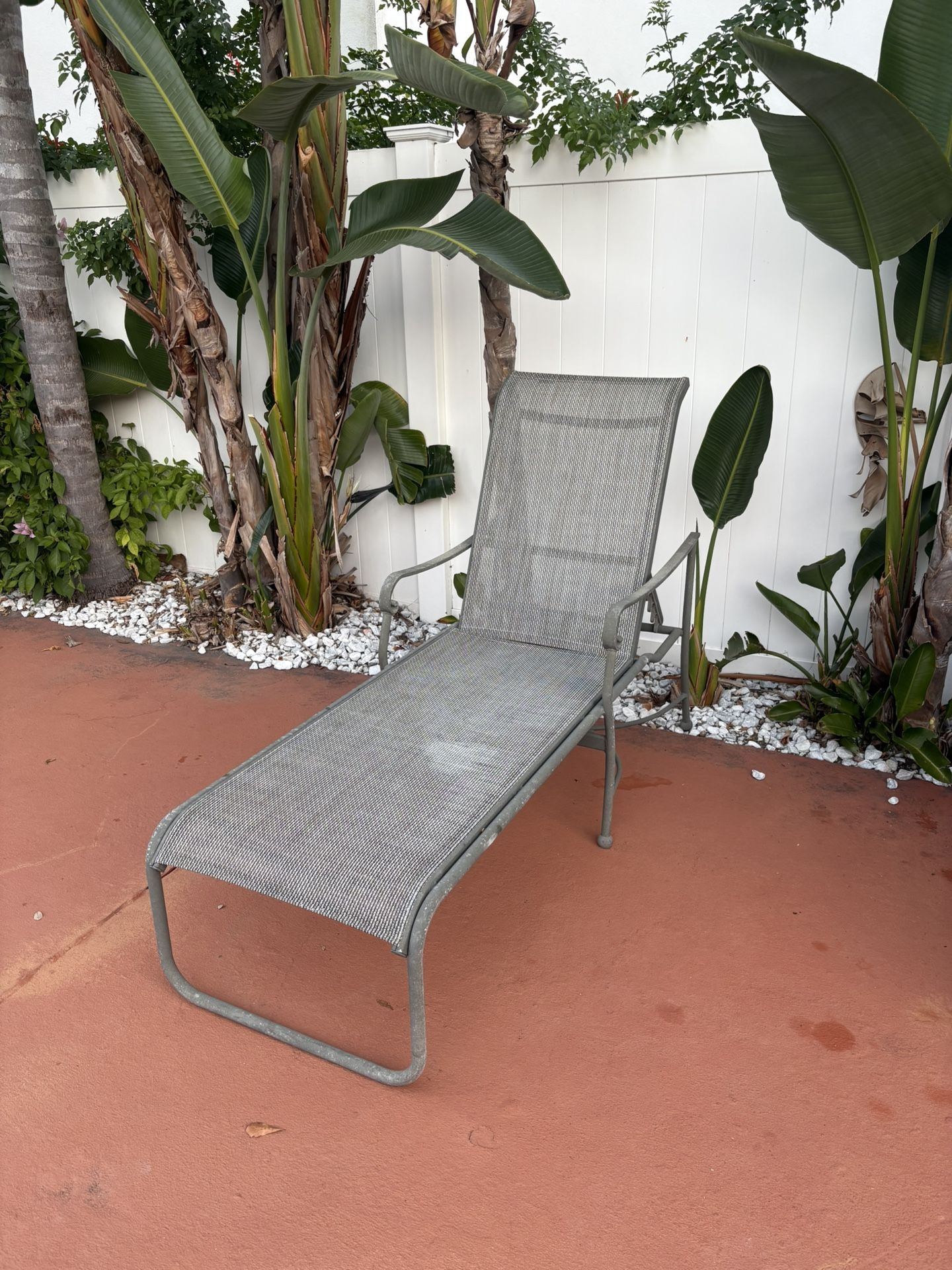 Patio Chair Pool Lounging Sun Tan Chair
